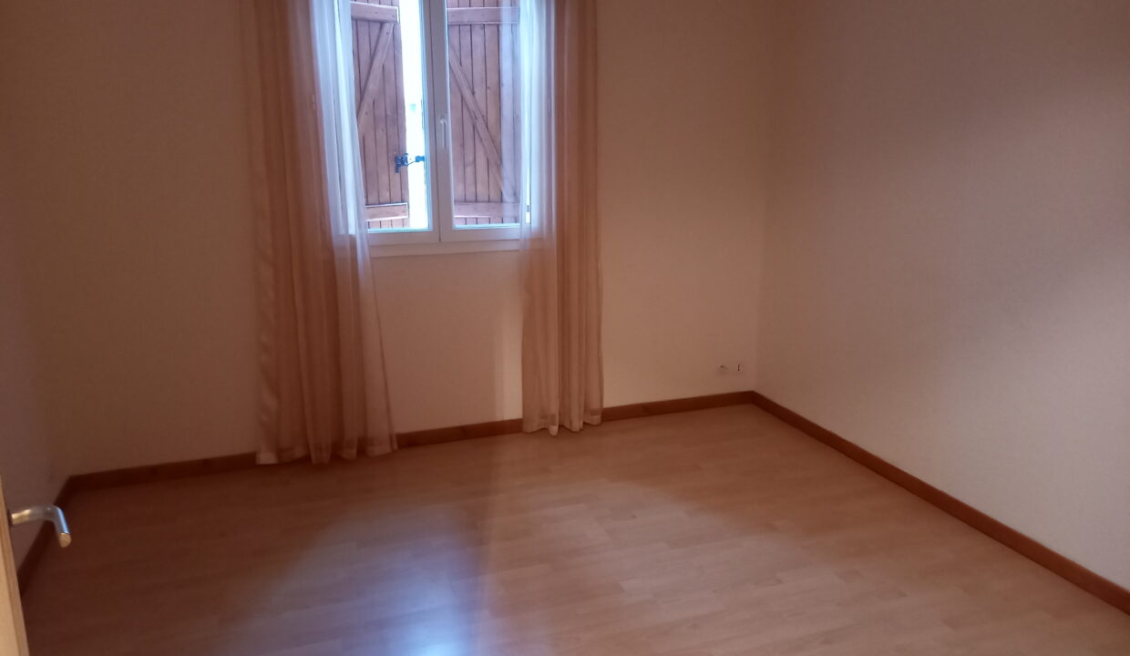 MARLEN IMMO Agence Immobiliere Cenon Chambre