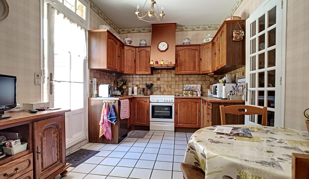 MARLEN IMMO Agence Immobiliere Cenon Rueleonardlenoir 20210422140717 81238 Dfdb010